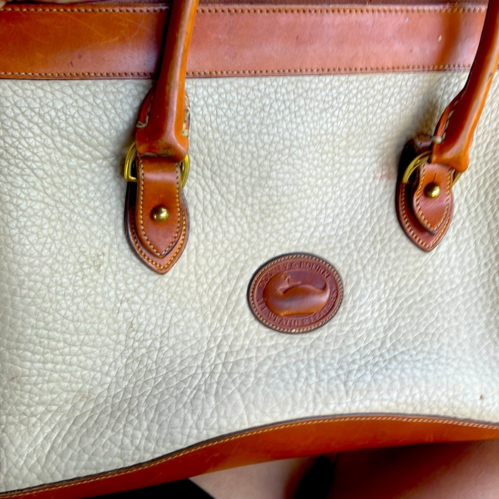 Dooney & Bourke
90s Ivory And Tan Leather Top Handle Purse Handbag